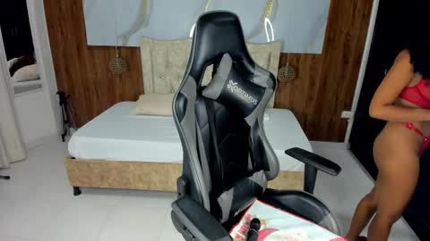 lia_16_ online show from February 20, 2026, 11:00 am