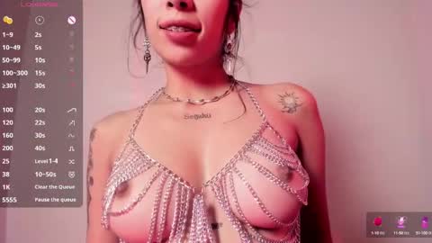 Snapshot of lia__summer chatting on January 21, 2025, 6:54 am lia__summer online show from January 21, 2025, 6:54 am