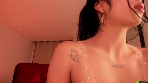 Snapshot of lia__summer chatting on February 28, 2025, 1:05 am lia__summer online show from February 28, 2025, 1:05 am