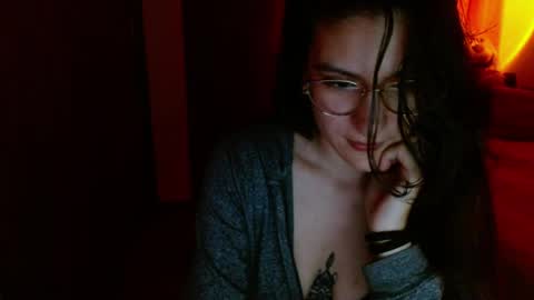 liliana online show from April 7, 2026, 6:03 am