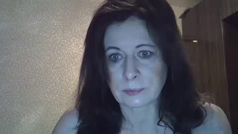 Snapshot of lia_ang chatting on March 1, 2026, 9:50 pm lia_ang online show from March 1, 2026, 9:50 pm