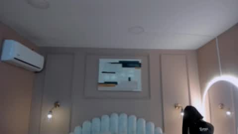 Snapshot of lia_ass chatting on December 22, 2025, 10:23 am Liss 3 online show from December 22, 2025, 10:23 am