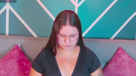 Lia Avalon online show from June 1, 2026, 12:07 pm