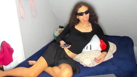 Kabroncita online show from September 25, 2025, 9:51 pm