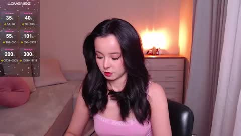 Snapshot of lia_hetty chatting on December 29, 2024, 2:10 pm L I A online show from December 29, 2024, 2:10 pm