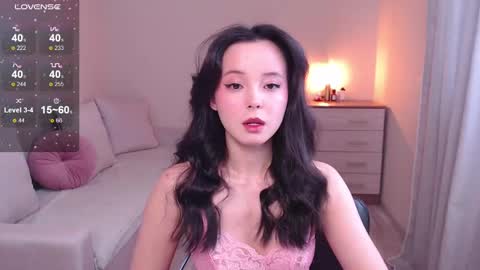 Snapshot of lia_hetty chatting on February 14, 2025, 12:25 pm L I A online show from February 14, 2025, 12:25 pm