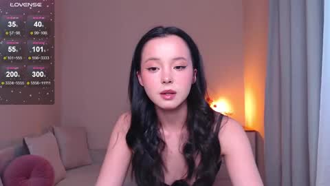Snapshot of lia_hetty chatting on March 12, 2025, 3:07 pm L I A online show from March 12, 2025, 3:07 pm