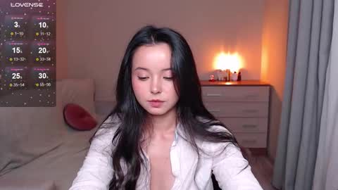 Snapshot of lia_hetty chatting on September 13, 2025, 5:24 pm L I A online show from September 13, 2025, 5:24 pm