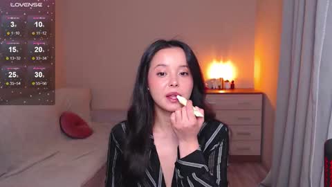 Snapshot of lia_hetty chatting on September 17, 2025, 4:19 pm L I A online show from September 17, 2025, 4:19 pm