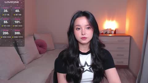 Snapshot of lia_hetty chatting on October 6, 2025, 2:25 pm L I A online show from October 6, 2025, 2:25 pm