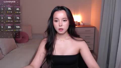 Snapshot of lia_hetty chatting on November 1, 2025, 1:46 pm L I A online show from November 1, 2025, 1:46 pm