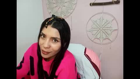 Snapshot of lia_hottie chatting on December 10, 2024, 4:02 am Lia online show from December 10, 2024, 4:02 am