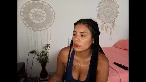 Lia online show from March 24, 2026, 6:13 pm