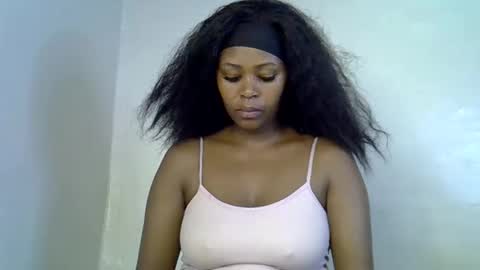 lia online show from November 3, 2025, 10:27 am