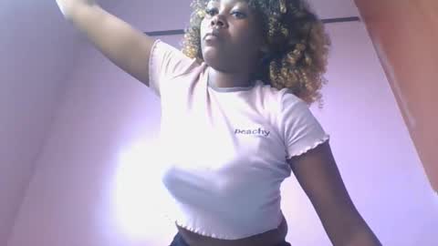 Snapshot of lia_jupiter1 chatting on February 18, 2026, 10:44 am lia online show from February 18, 2026, 10:44 am