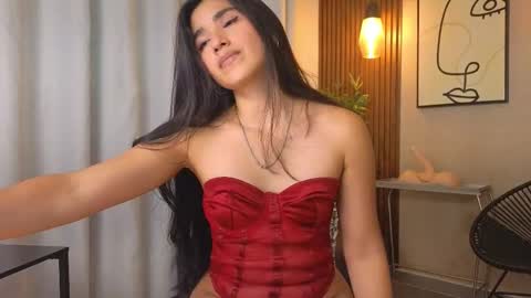 Snapshot of lia_mar_ chatting on October 15, 2025, 6:19 pm LIA online show from October 15, 2025, 6:19 pm