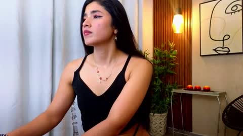 Snapshot of lia_mar_ chatting on November 22, 2025, 6:18 pm LIA online show from November 22, 2025, 6:18 pm