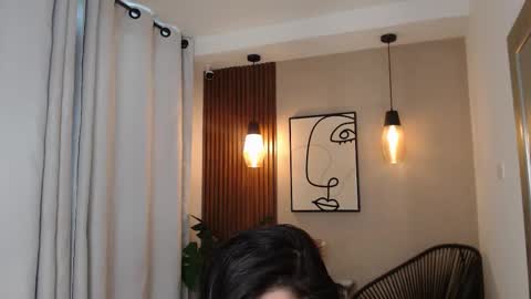 LIA online show from January 13, 2026, 6:13 pm