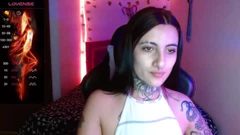 lia spicy   ig online show from September 23, 2025, 2:31 pm