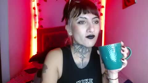 lia spicy   ig online show from June 30, 2026, 1:34 pm