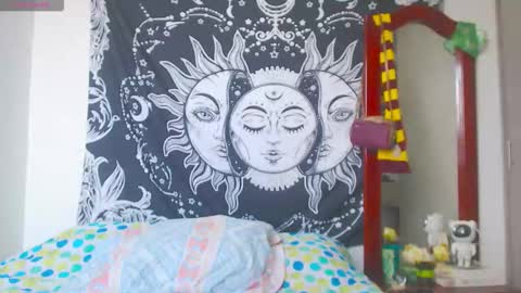 Snapshot of lia_monroe chatting on December 2, 2025, 4:35 pm Lia Monroe online show from December 2, 2025, 4:35 pm