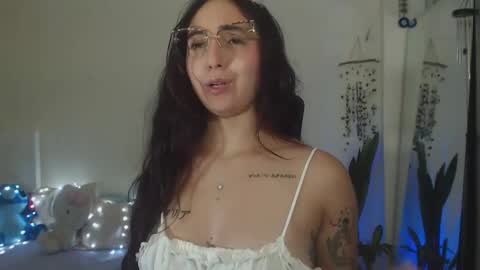 Snapshot of lia_nanami chatting on March 10, 2026, 12:15 am Lia online show from March 10, 2026, 12:15 am