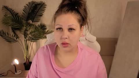 Snapshot of lia_rozaly chatting on November 1, 2025, 9:11 am lia_rozaly online show from November 1, 2025, 9:11 am