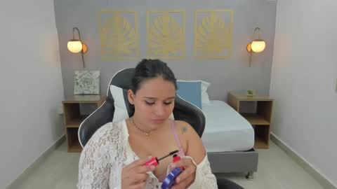 Snapshot of lia_sexx19 chatting on March 7, 2025, 2:04 am Lia online show from March 7, 2025, 2:04 am