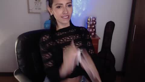 Laura online show from December 13, 2024, 4:11 am