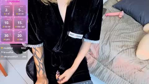 Snapshot of lia_summer1 chatting on November 25, 2025, 7:19 am lia summer1 online show from November 25, 2025, 7:19 am