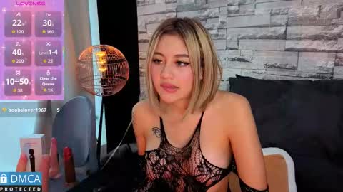 Snapshot of lia_summer1 chatting on November 26, 2025, 7:15 pm lia summer1 online show from November 26, 2025, 7:15 pm