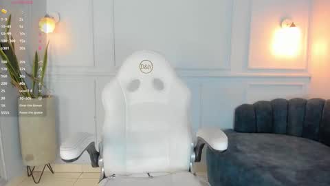 LIA  online show from January 6, 2026, 3:21 am