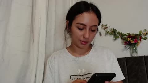 Snapshot of liaa_cute_ chatting on January 17, 2025, 6:15 am   lia  online show from January 17, 2025, 6:15 am