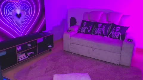 Liaa  online show from January 18, 2025, 8:19 pm