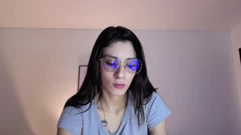 Snapshot of liaaa___ chatting on November 1, 2025, 2:19 pm Lia online show from November 1, 2025, 2:19 pm