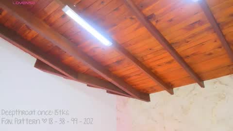 Snapshot of liacox chatting on November 23, 2025, 3:39 am Lia Cox online show from November 23, 2025, 3:39 am