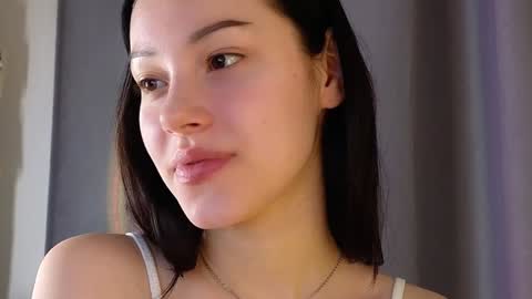 Lia  online show from December 7, 2024, 9:39 am