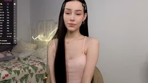 Lia  online show from March 9, 2025, 9:24 am