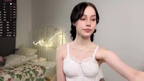 Lia  online show from March 10, 2025, 9:32 am