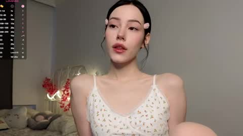 Lia  online show from May 31, 2026, 10:55 am