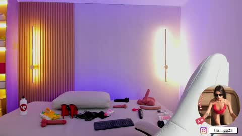 Snapshot of liah_cleir chatting on May 16, 2026, 8:00 am Liah online show from May 16, 2026, 8:00 am