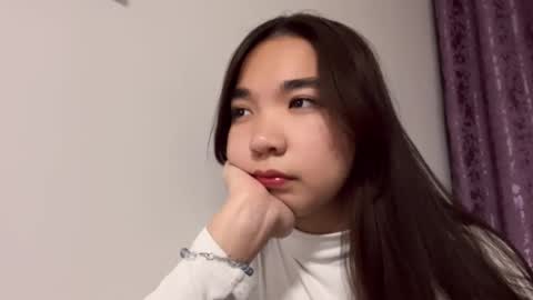 liaisonx_rosa online show from November 14, 2025, 12:04 pm