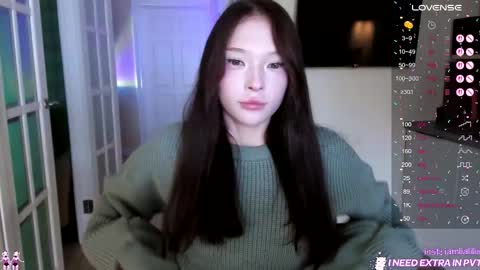 lialilia online show from October 14, 2025, 10:16 am