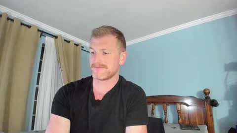 Liam online show from October 11, 2025, 12:32 am