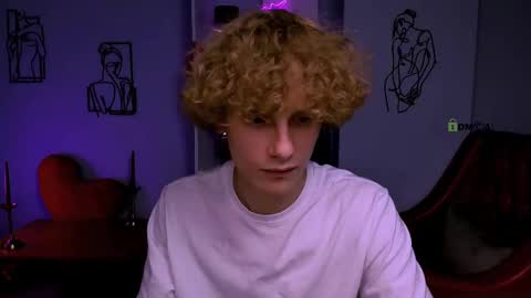 Liam online show from March 11, 2025, 1:01 pm