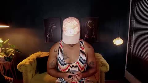 Liam online show from October 18, 2025, 7:58 pm