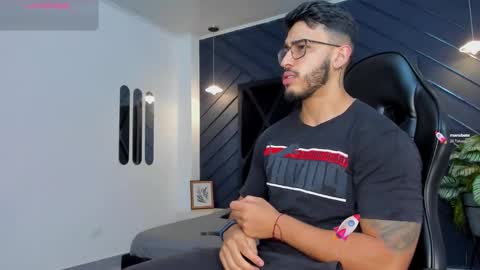 LIAM KLEIN online show from October 22, 2025, 11:21 am