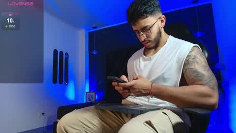 LIAM KLEIN online show from April 5, 2026, 2:47 pm