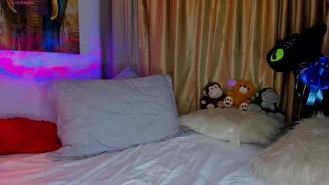 Snapshot of liam_oficial chatting on November 24, 2025, 12:54 am liam online show from November 24, 2025, 12:54 am