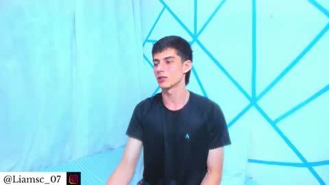 Snapshot of liam_scott77 chatting on February 4, 2026, 2:06 am Liam scott77 online show from February 4, 2026, 2:06 am